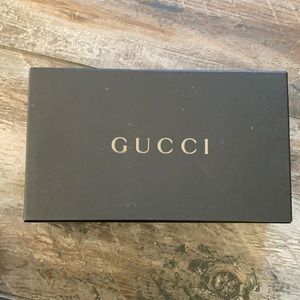 Gucci gift box